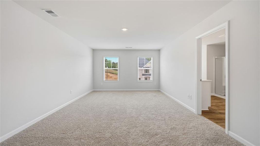 Spacious, unfurnished interior of a new home in Twin Lakes, Hoschton (Image 17). Spacious, unfurnished interior of a new home in Twin Lakes, Hoschton (Image 17).