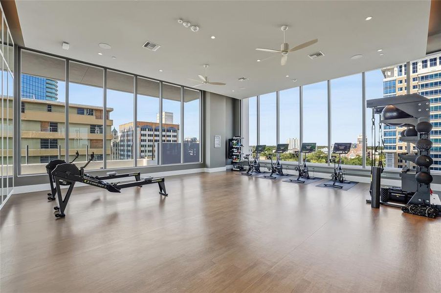 Community amenities in , St. Petersburg (Image 92).