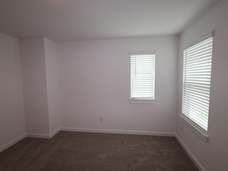 Spacious, unfurnished interior of a new home in Summerview, Fulshear (Image 17). Spacious, unfurnished interior of a new home in Summerview, Fulshear (Image 17).