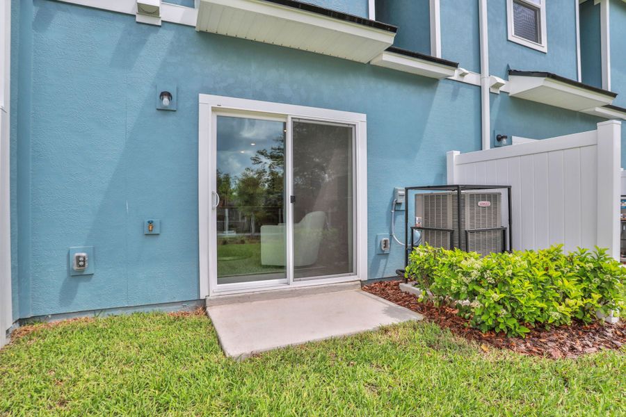 New Home in Jacksonville, FL.  - Slide 9