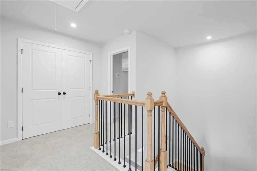 Spacious, unfurnished interior of a new home in Briar Creek, Atlanta (Image 15). Spacious, unfurnished interior of a new home in Briar Creek, Atlanta (Image 15).