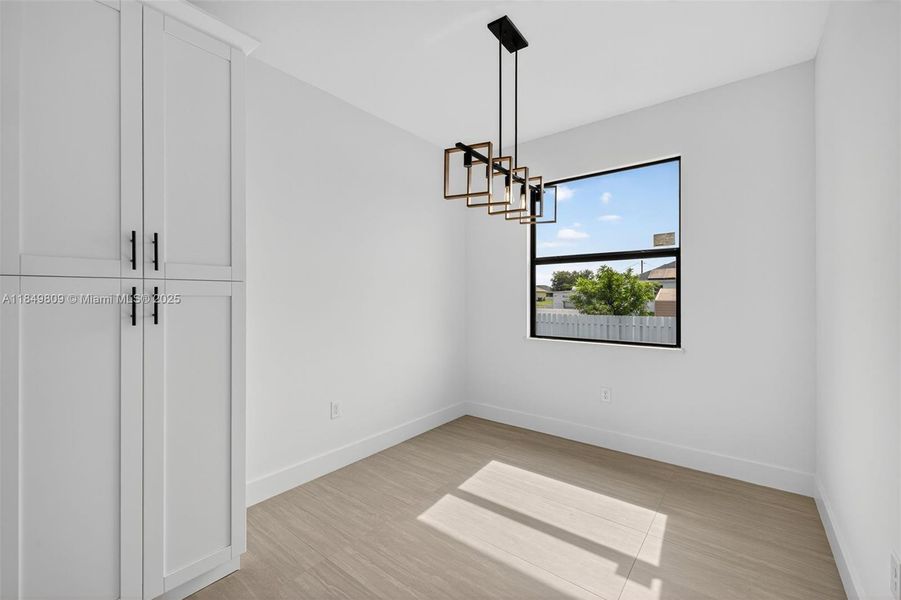 Spacious, unfurnished interior of a new home in , Lehigh Acres (Image 25).