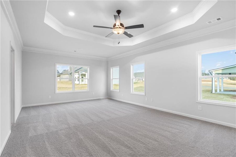 Spacious, unfurnished interior of a new home in Harmony Farms, Eatonton (Image 14).