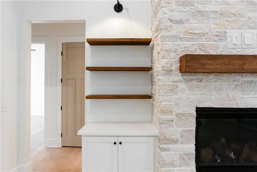 Image 36 of a home in .