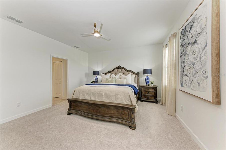 Furnished interior view inside a new home in , Lakewood Ranch (Image 30).