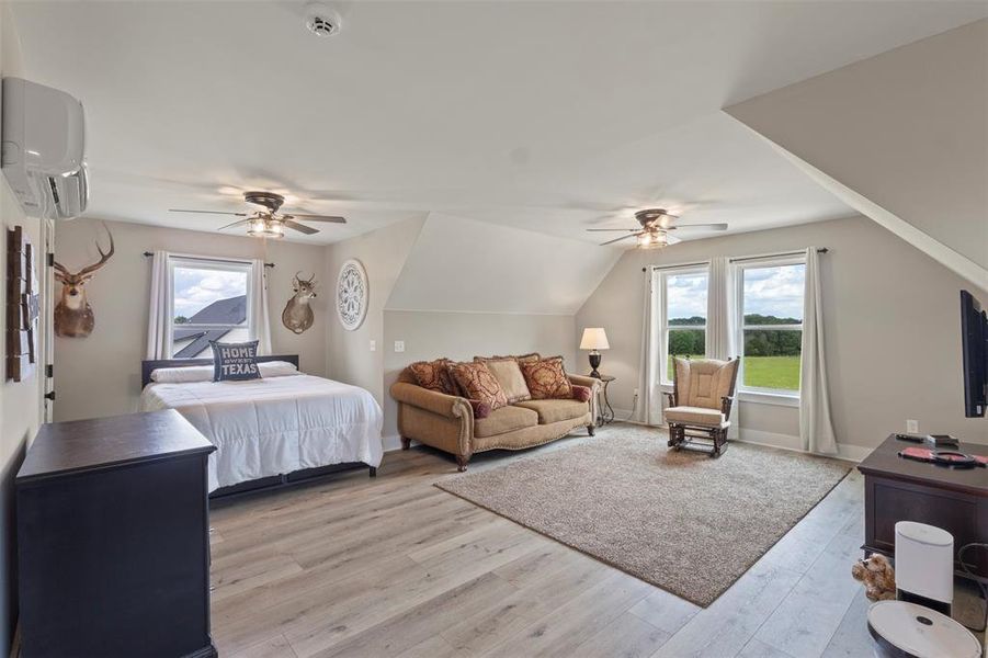 Furnished interior view inside a new home in , Edgewood (Image 15).