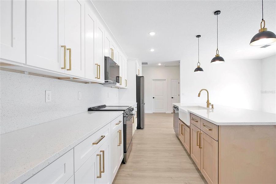 Furnished interior view inside a new home in , Ocala (Image 11).