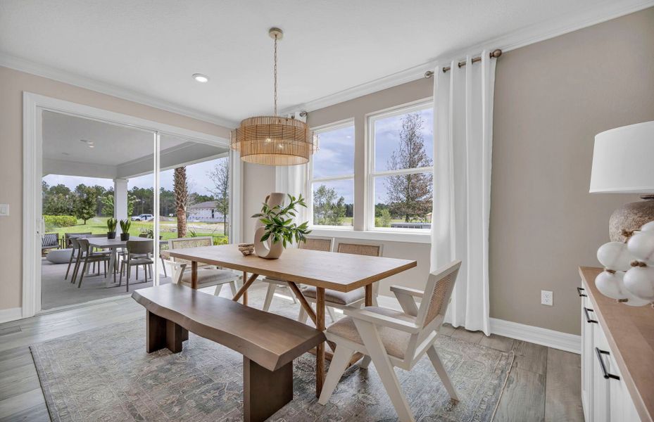 Representative furnished interior of a home built from the Yorkshire by Pulte Homes in Seminole Palms, Palm Coast (Image 17).