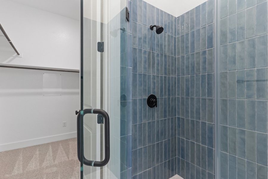 Representative interior finishes for a home built from the Waterville by Ashton Woods in The Trails at Carmel, Pflugerville (Image 21).