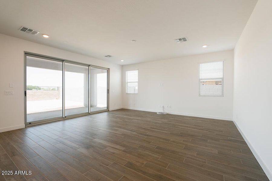 Tri Pointe Terraza 138 - Great Room-1MLS Tri Pointe Terraza 138 - Great Room-1MLS