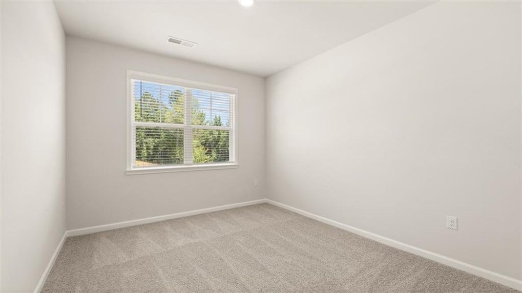 Spacious, unfurnished interior of a new home in Kingston Ranch at Lake Oconee, Buckhead (Image 32).