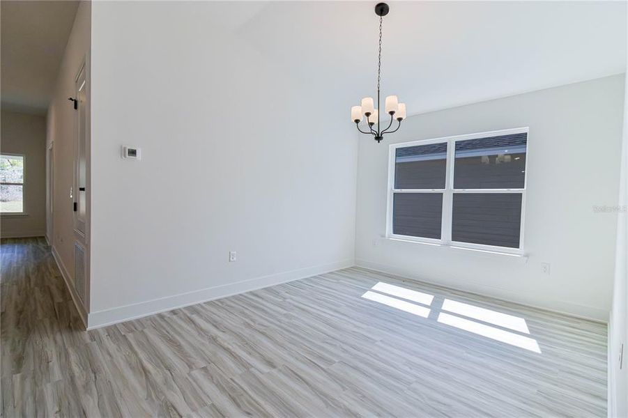 Spacious, unfurnished interior of a new home in Briarwood, Alachua (Image 14).