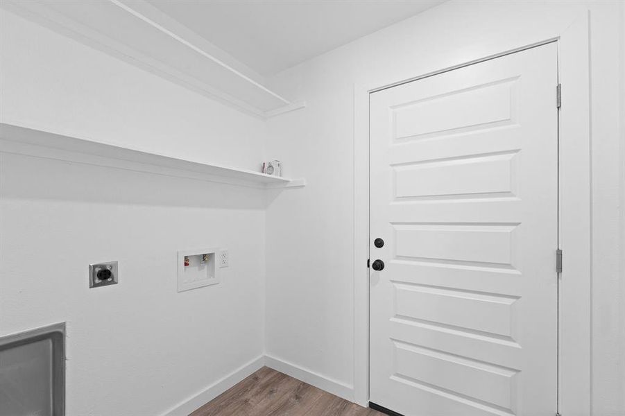 Spacious, unfurnished interior of a new home in , Hillsboro (Image 18). Spacious, unfurnished interior of a new home in , Hillsboro (Image 18).