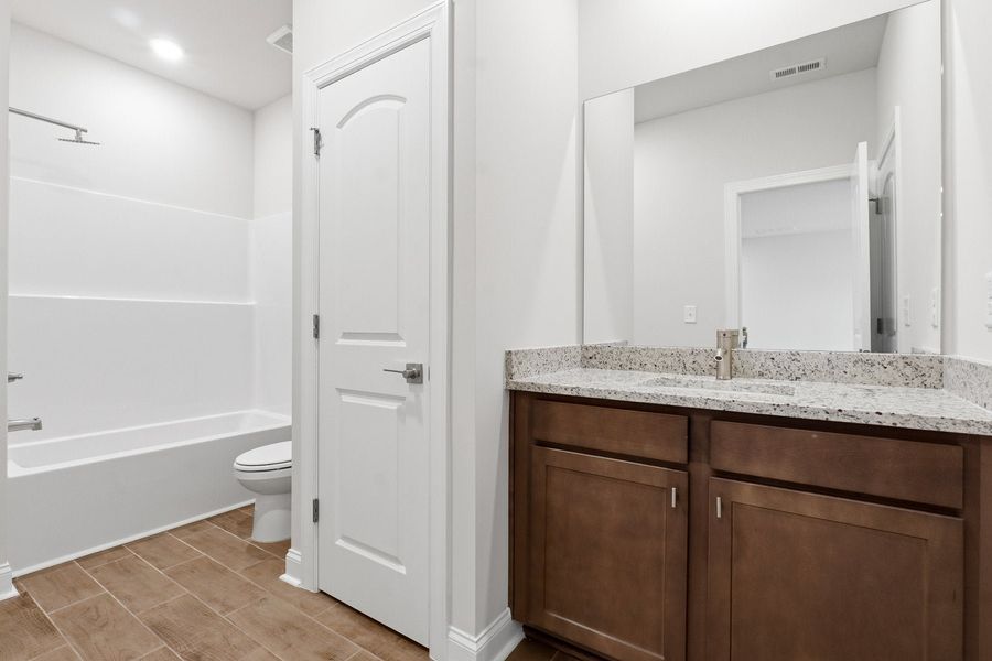 5br New Home in McDonough, GA.  - Slide 27