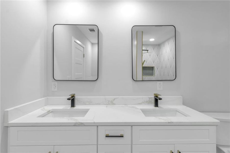 Image 18 of a home in .