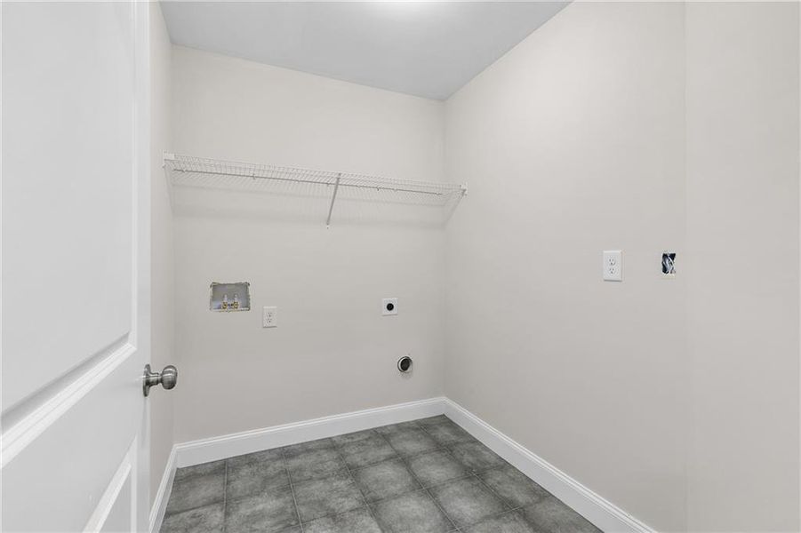 Spacious, unfurnished interior of a new home in , Covington (Image 33).