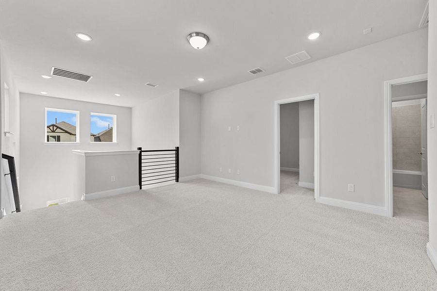 Image 24 of a home in Symmetry 37s.