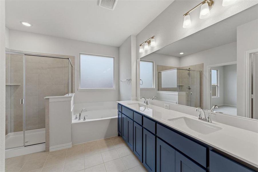 Furnished interior view inside a new home in Covenant Park, Springtown (Image 7).