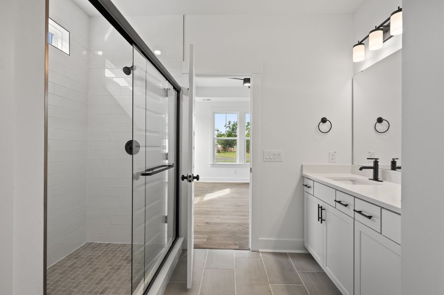 Representative furnished interior of a home built from the Fischer by Hunter Quinn Homes in Beaufort County Homes, Beaufort (Image 14). Representative furnished interior of a home built from the Fischer by Hunter Quinn Homes in Beaufort County Homes, Beaufort (Image 14).