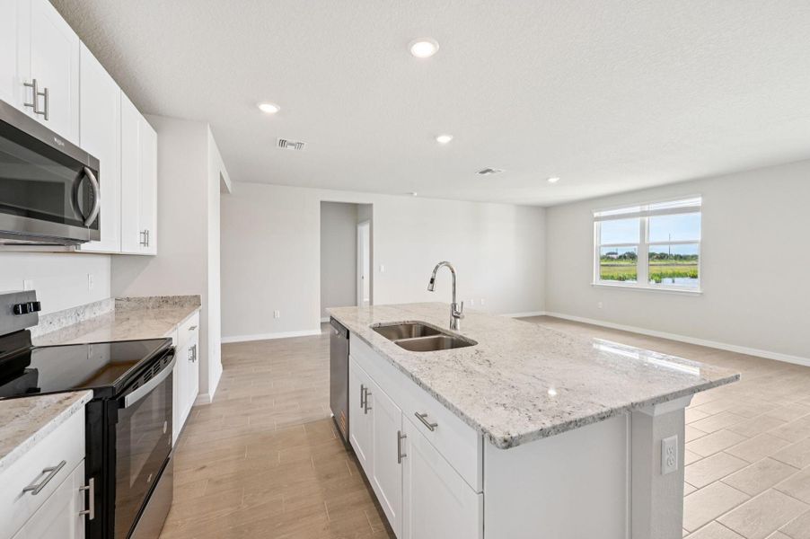 Spacious, unfurnished interior of a new home in Hampton Park - Classic Series, Vero Beach (Image 31).