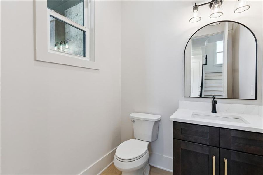 Furnished interior view inside a new home in , Jefferson (Image 41).