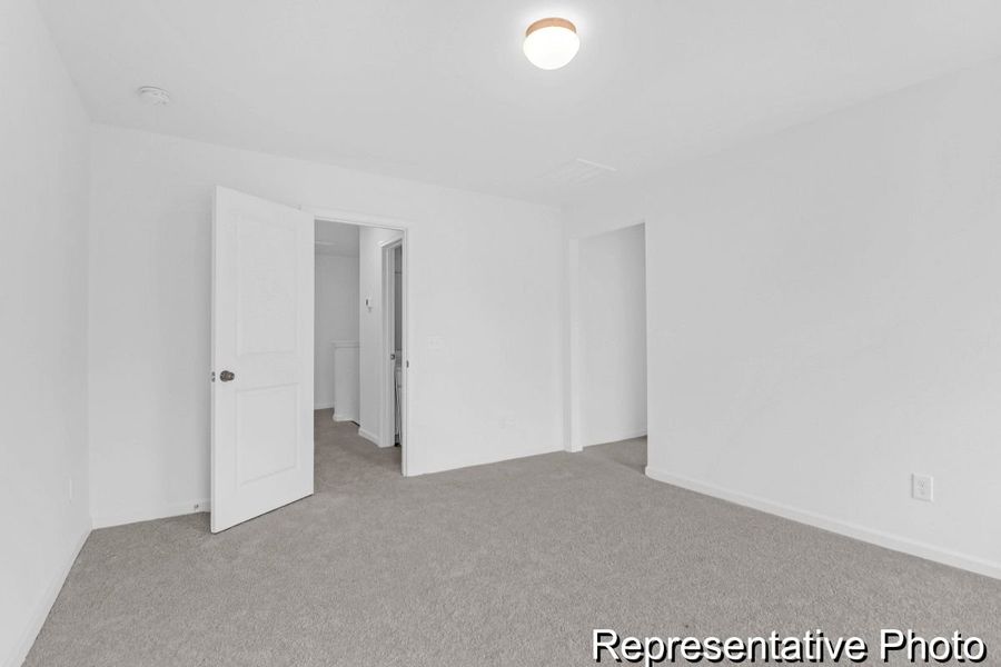 Spacious, unfurnished interior of a new home in Masons Mill, Erwin (Image 19).