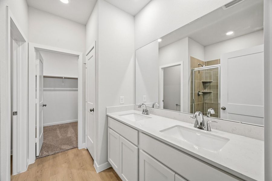 Furnished interior view inside a new home in Maple Woods, Hockley (Image 8).