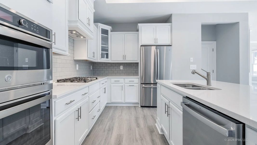 Representative furnished interior of a home built from the Palazzo by Epcon Communities in The Courtyards by The Manor, Alpharetta (Image 8).