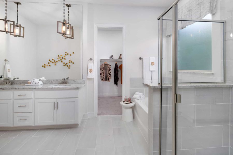 Representative furnished interior of a home built from the The Trinity Executive by UnionMain Homes in Lake Breeze, Lavon (Image 20).