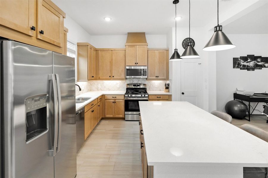 Imagine the meals you can prepare or heat up, depending on your day. The island can be used for easy entertaining. Imagine the meals you can prepare or heat up, depending on your day. The island can be used for easy entertaining.