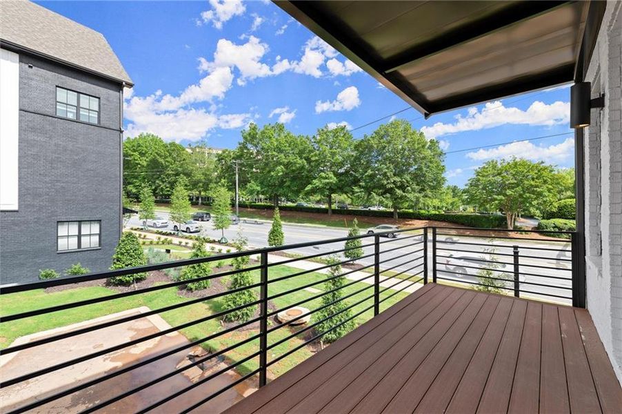 Exterior details and patio area of a home in , Alpharetta (Image 27).
