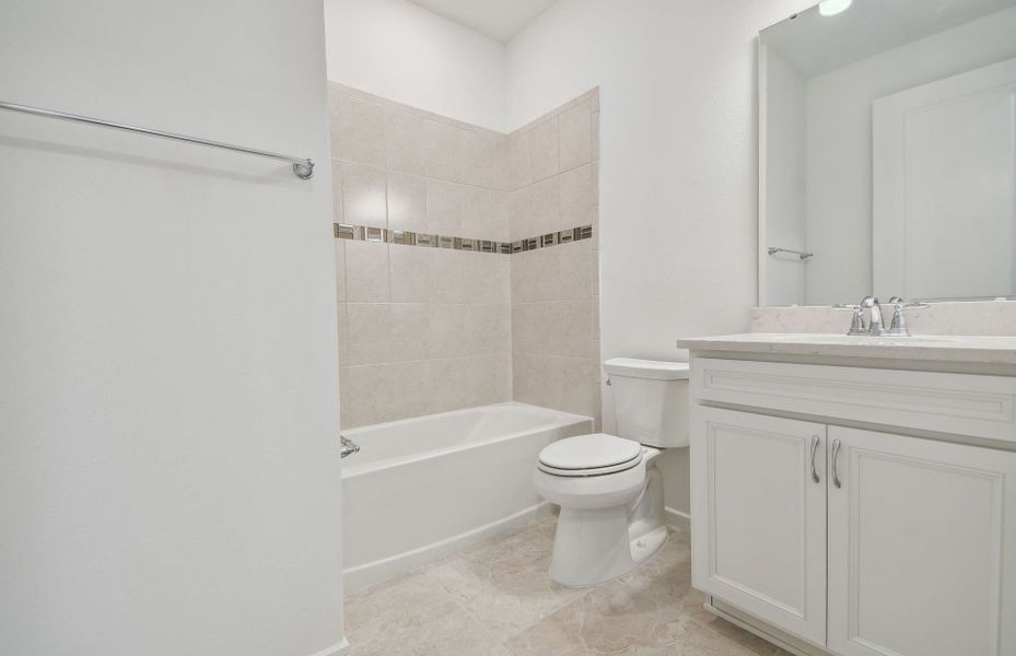 Furnished interior view inside a new home in Del Webb Sunchase, Parrish (Image 12).