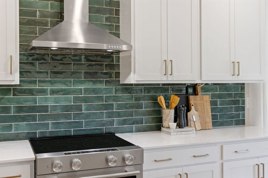 Representative interior finishes for a home built from the 2277 Modeled by KB Home in Jade Creek, Chapel Hill (Image 16).