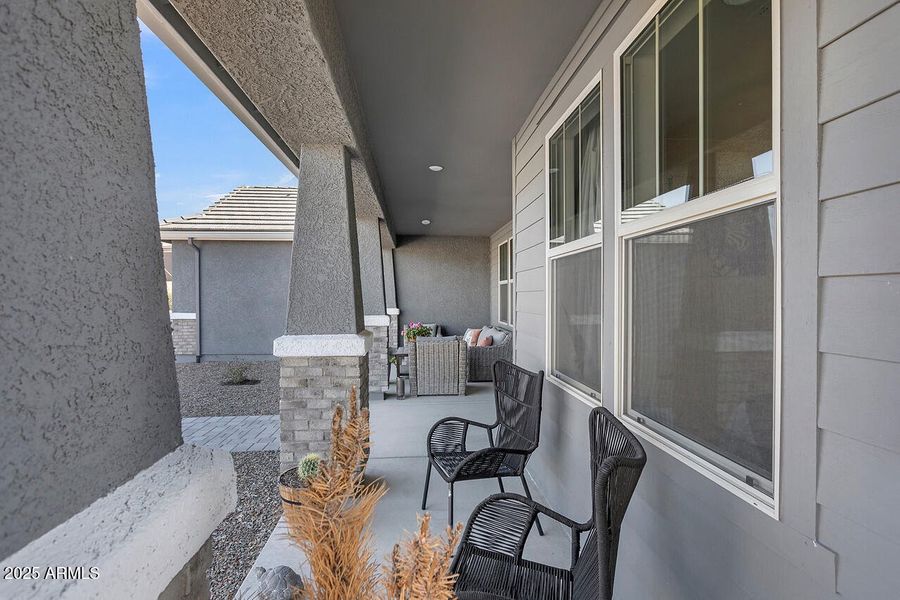 HK5A0403-1280 HK5A0403-1280