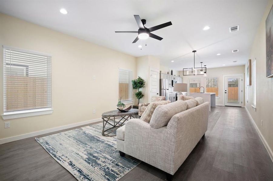 Furnished interior view inside a new home in , Dallas (Image 12).