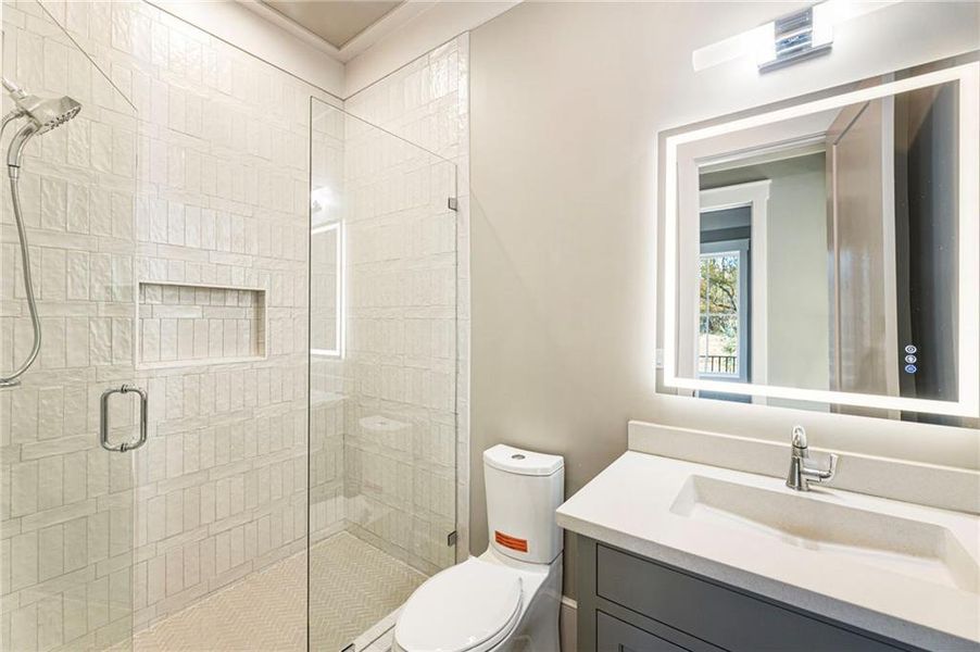 Furnished interior view inside a new home in , Alpharetta (Image 66).