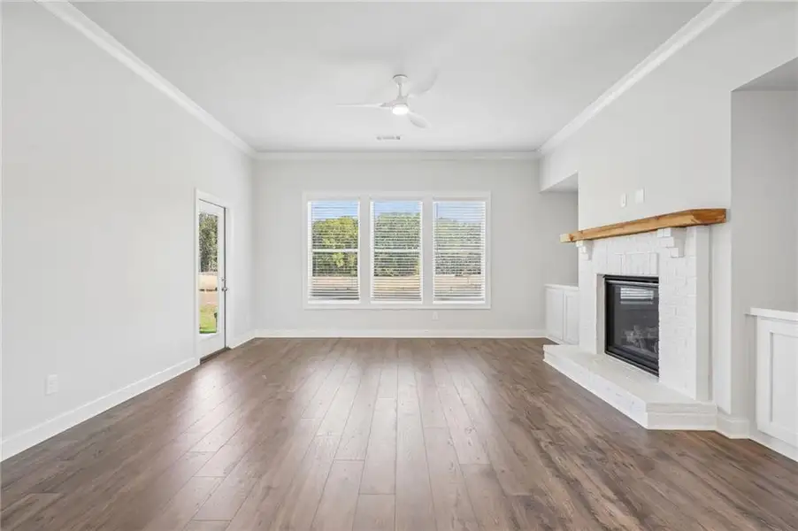 Spacious, unfurnished interior of a new home in , Hoschton (Image 34). Spacious, unfurnished interior of a new home in , Hoschton (Image 34).