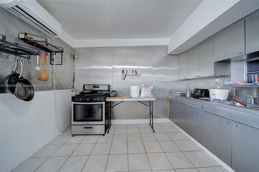 Furnished interior view inside a new home in , Miami (Image 50). Furnished interior view inside a new home in , Miami (Image 50).