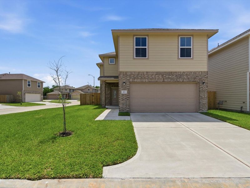 Front exterior of a new home in , Houston, TX, highlighting curb appeal (Image 2). Front exterior of a new home in , Houston, TX, highlighting curb appeal (Image 2).