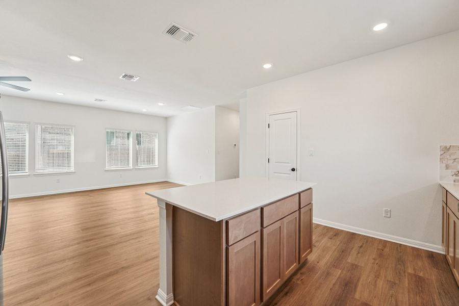 Furnished interior view inside a new home in Crosswinds, Kyle (Image 9).
