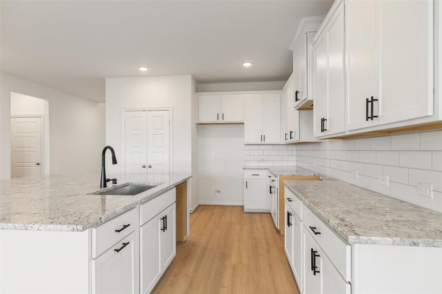 Furnished interior view inside a new home in Creekhaven, Iowa Colony (Image 11). Furnished interior view inside a new home in Creekhaven, Iowa Colony (Image 11).