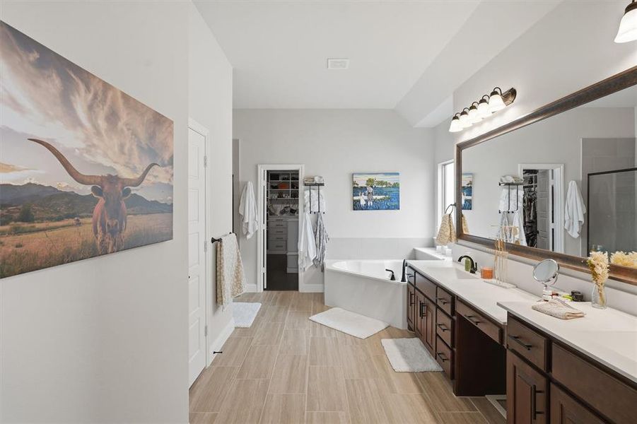 Furnished interior view inside a new home in Abe's Landing, Granbury (Image 8).