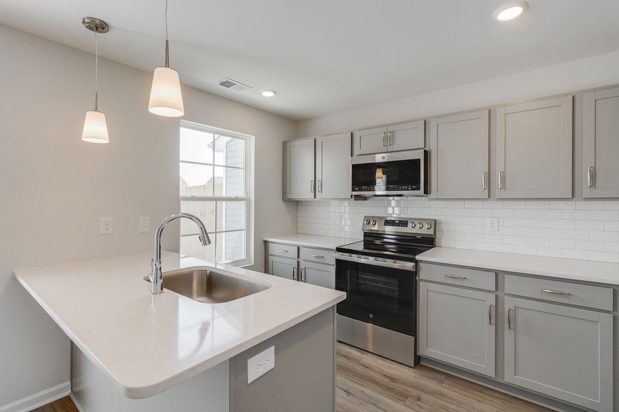 Furnished interior view inside a new home in Astoria, Columbia (Image 7).