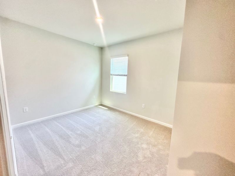 Spacious, unfurnished interior of a new home in Arcadia, Myrtle Beach (Image 20).