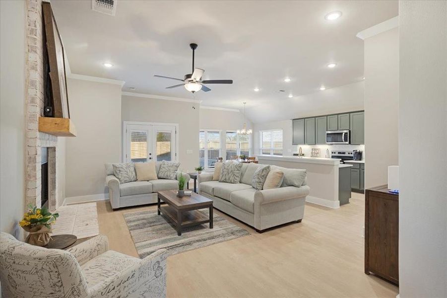 Furnished interior view inside a new home in Washington Meadows, Sherman (Image 5).
