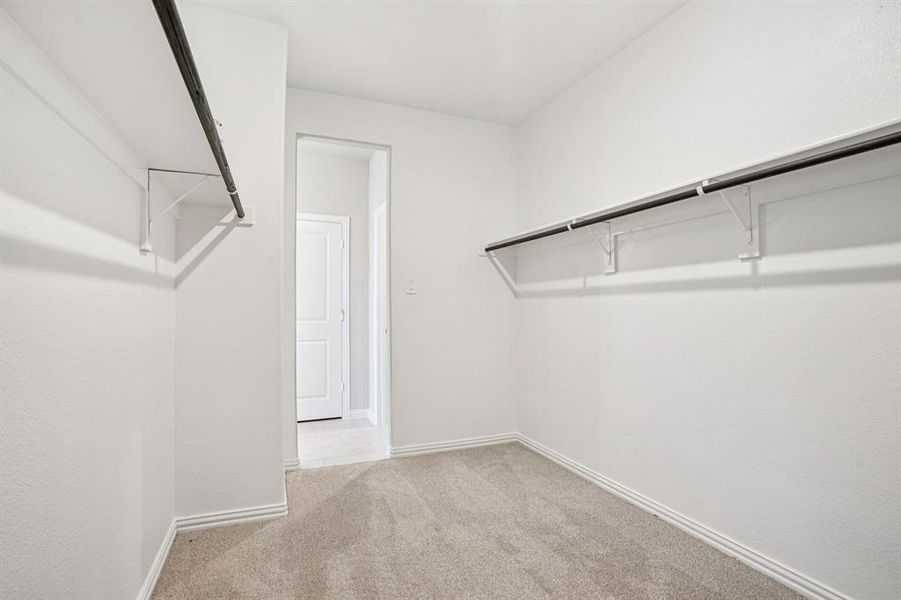 Photo is not of the actual home, but is an inspirational photo of builder’s model home and may depict options, furnishings, and/or decorator features that are not included.