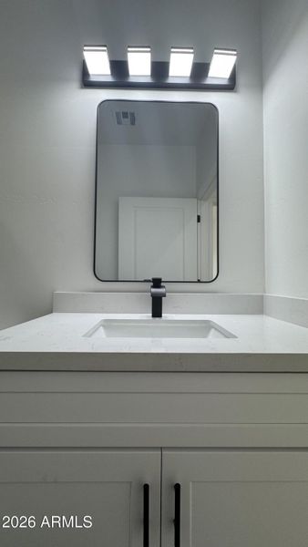 e182310165bd66054d3c9fe9f1735e47