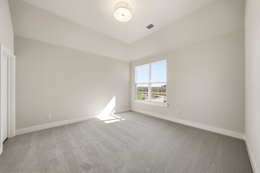 Spacious, unfurnished interior of a new home in Park Place - 80' Lots, Prosper (Image 31). Spacious, unfurnished interior of a new home in Park Place - 80' Lots, Prosper (Image 31).