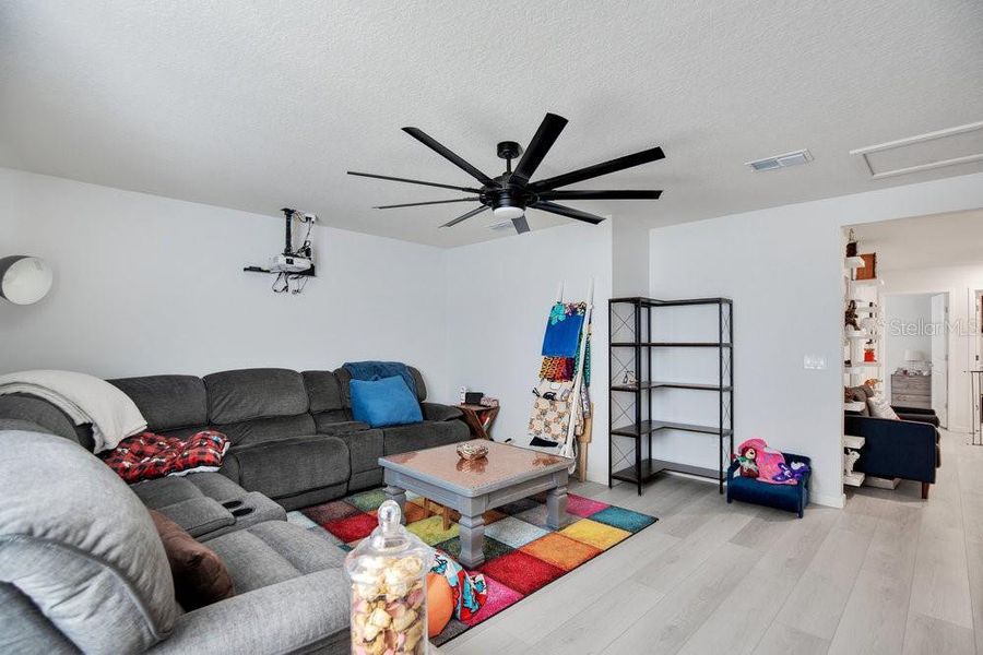 Image 29 of a home in .