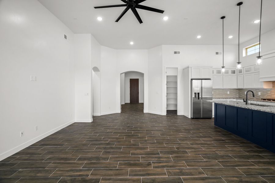 Representative unfurnished interior of a home built from the Scottsdale by LEH. Homes in Verdancia, El Paso (Image 27).
